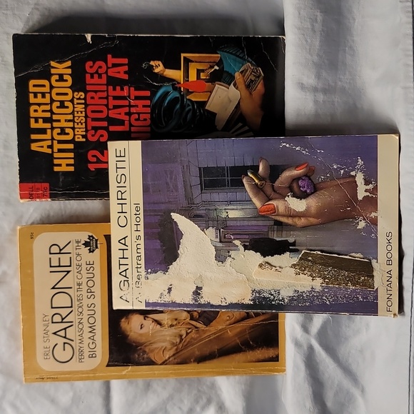 vintage paperbacks .. mysteries - Picture 13 of 13